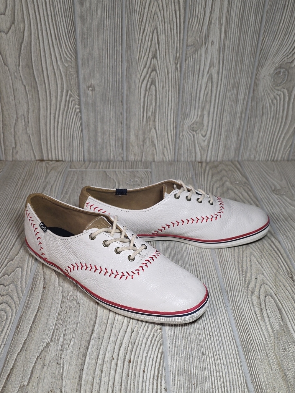 Keds Champrion Pennant Leather Baseball Sneakers Womens Size 9